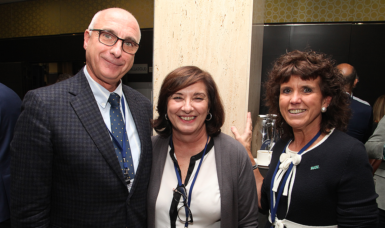 "El directivo no está por el salario, sino por los retos profesionales"