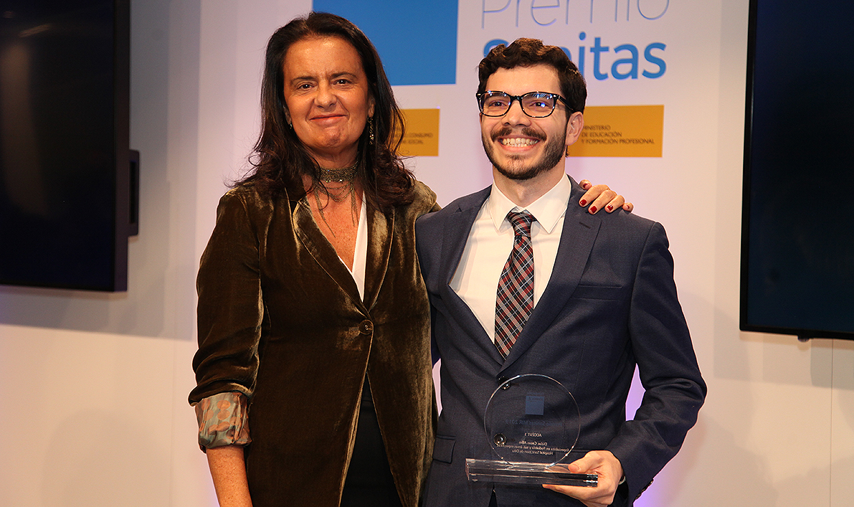 "Los Premios Sanitas al mejor MIR ayudan a reconocer al talento del futuro"