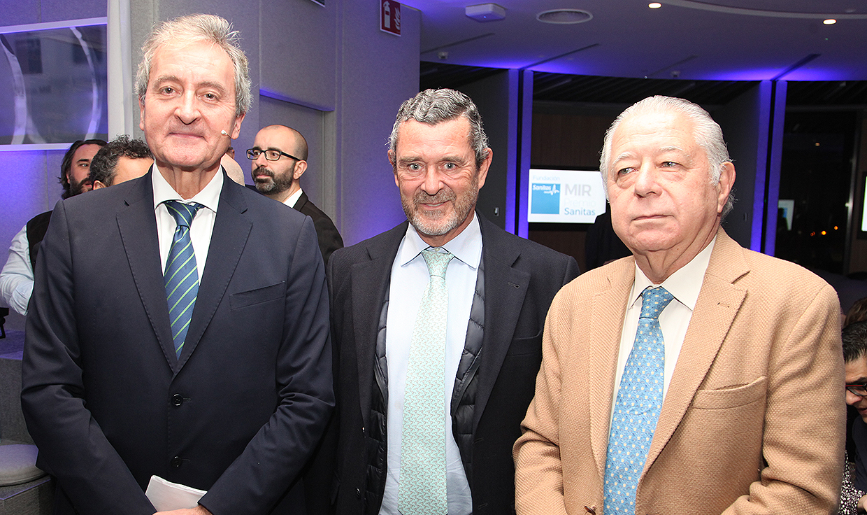 "Los Premios Sanitas al mejor MIR ayudan a reconocer al talento del futuro"