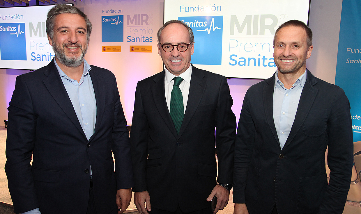 "Los Premios Sanitas al mejor MIR ayudan a reconocer al talento del futuro"