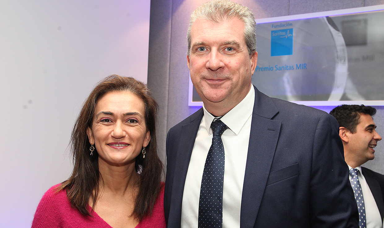 "Los Premios Sanitas al mejor MIR ayudan a reconocer al talento del futuro"