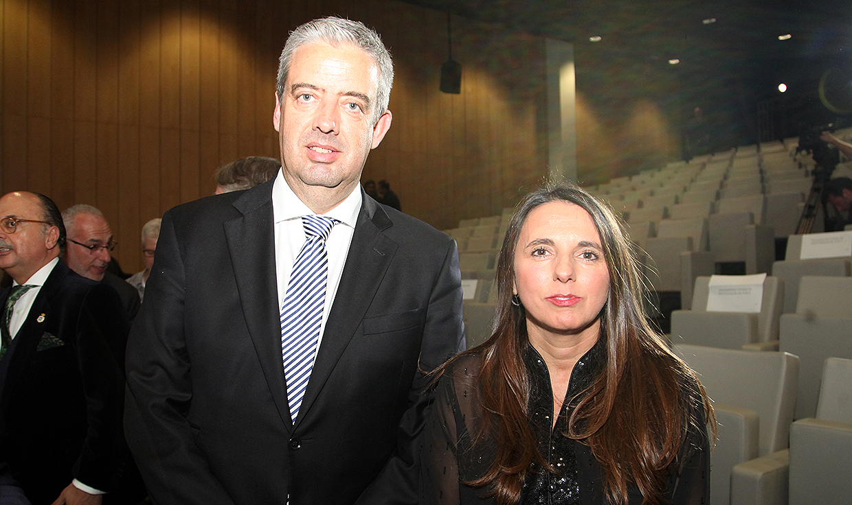 Ana Pastor: "AMA es la casa de todos los profesionales sanitarios"