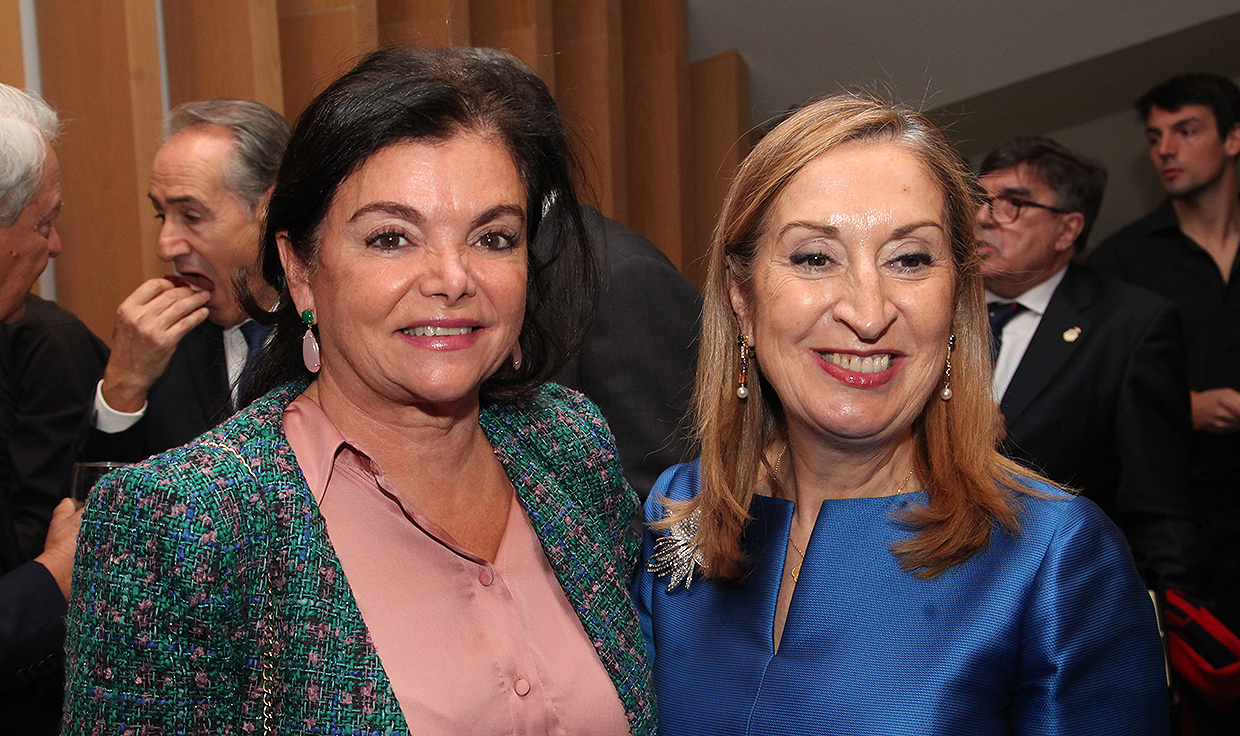 Ana Pastor: "AMA es la casa de todos los profesionales sanitarios"