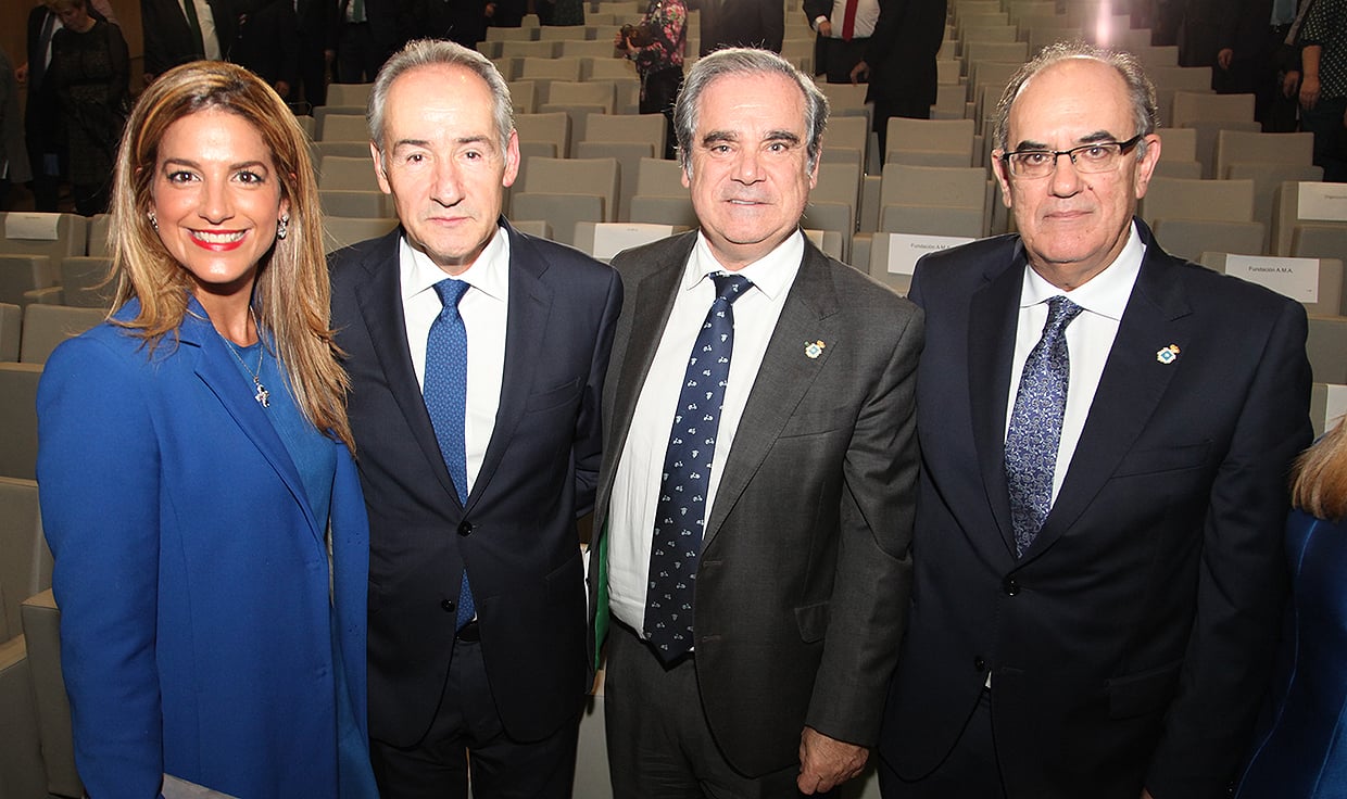 Ana Pastor: "AMA es la casa de todos los profesionales sanitarios"