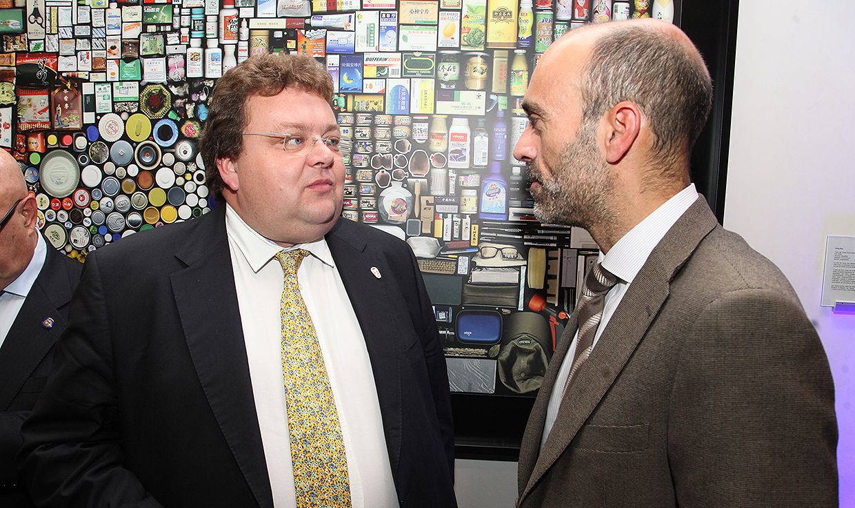 Ana Pastor: "AMA es la casa de todos los profesionales sanitarios"