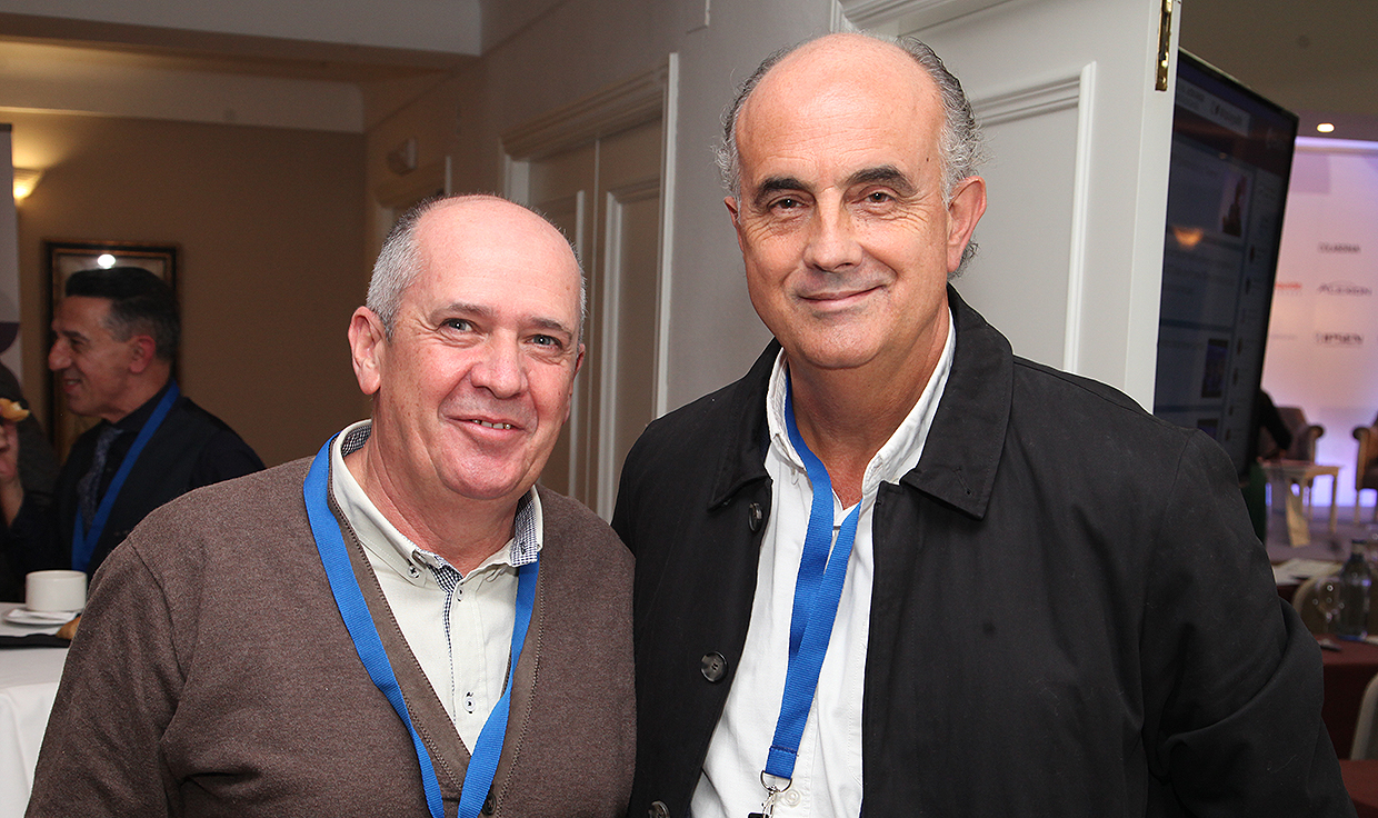 "Para mantener el alto nivel del SNS es imprescindible retener su talento"