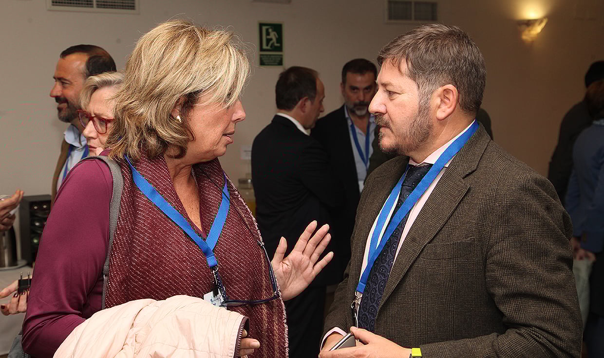 "Para mantener el alto nivel del SNS es imprescindible retener su talento"