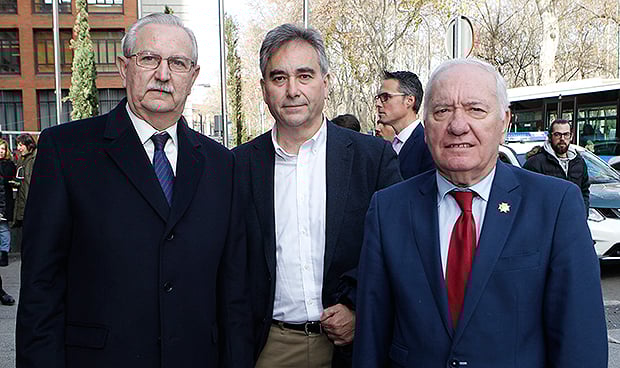 Illa asume la cartera de Sanidad con el reto de "escuchar y resolver"