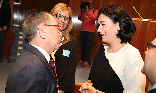 Illa asume la cartera de Sanidad con el reto de "escuchar y resolver"