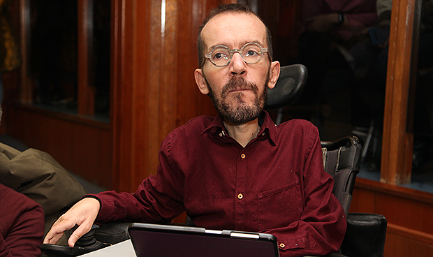 Illa asume la cartera de Sanidad con el reto de "escuchar y resolver"