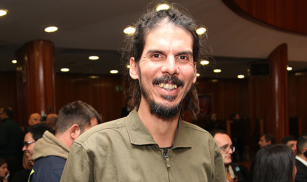 Illa asume la cartera de Sanidad con el reto de "escuchar y resolver"