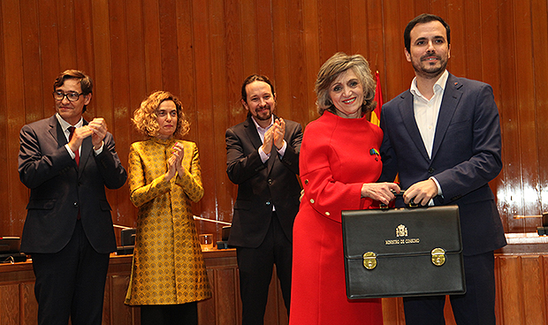 Illa asume la cartera de Sanidad con el reto de "escuchar y resolver"