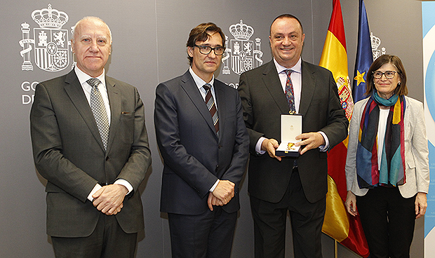 Illa: "La sanidad española está preparada para actuar ante el coronavirus"