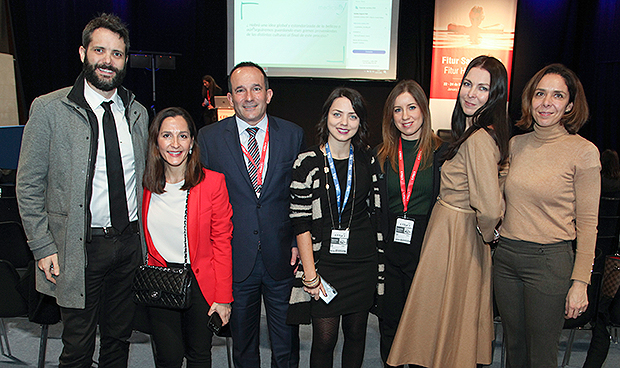 "La mejor máquina de protonterapia no sirve de nada sin un buen equipo"