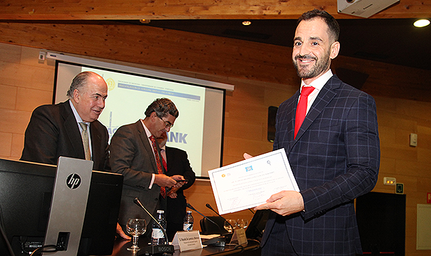 "La desjudicialización de los conflictos en sanidad es el futuro"