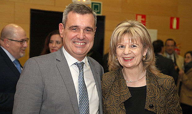 "La desjudicialización de los conflictos en sanidad es el futuro"