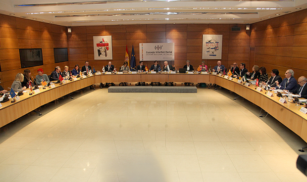 Illa: "La mayor garantía ante el coronavirus es la calidad del SNS"