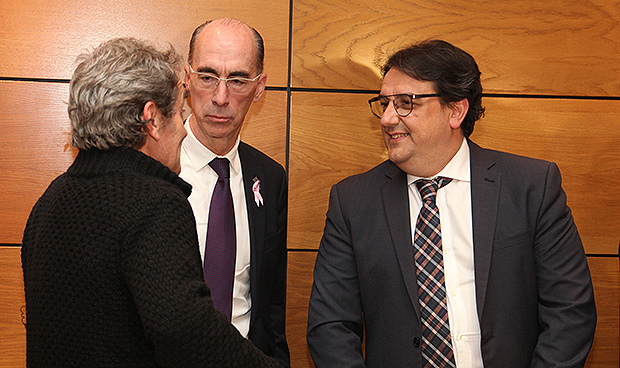 Illa: "La mayor garantía ante el coronavirus es la calidad del SNS"