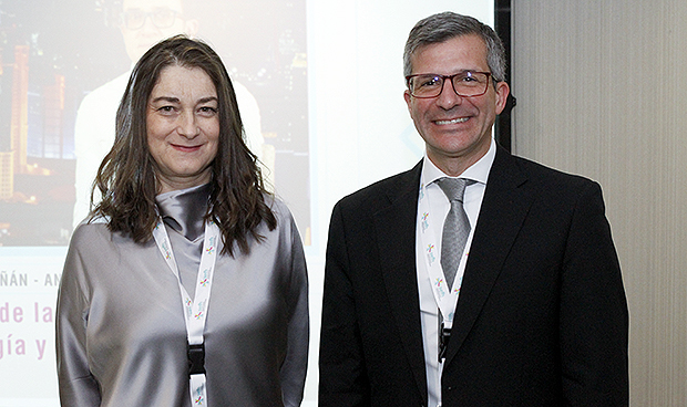 "Si no tenemos base como farmacéuticos, el equipo clínico no nos necesita"