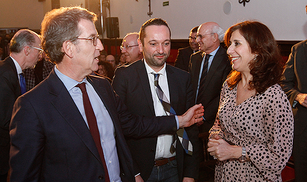 "La sanidad gallega es pionera y un modelo a seguir"