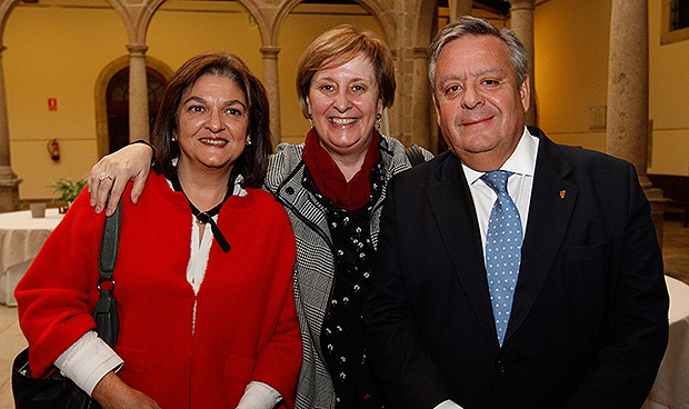 "La sanidad gallega es pionera y un modelo a seguir"
