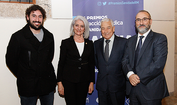 "Estos premios reconocen la excelencia asistencial de la sanidad gallega"
