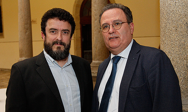 "Estos premios reconocen la excelencia asistencial de la sanidad gallega"