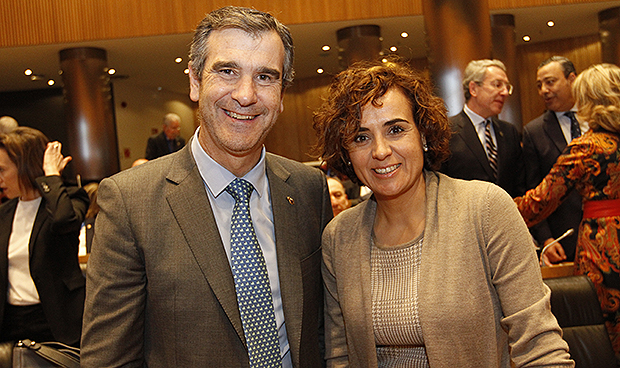 "Gran parte del éxito de nuestra sanidad se debe al trabajo de sus médicos"