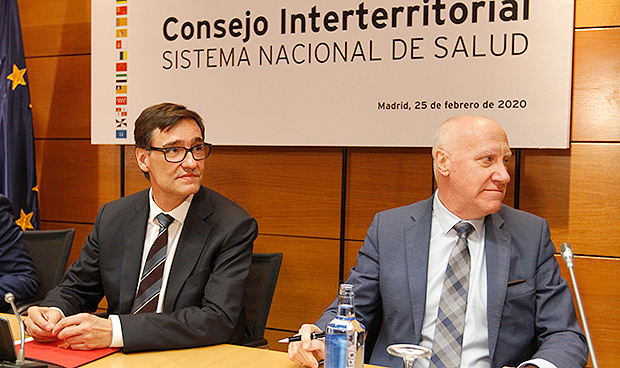 Illa "garantiza" mascarillas de coronavirus para hospitales y profesionales