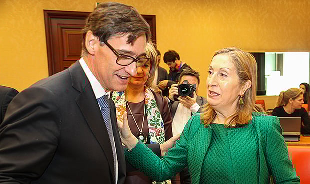 llla debuta en Comisión con anuncio de más plazas MIR y subida de sueldos