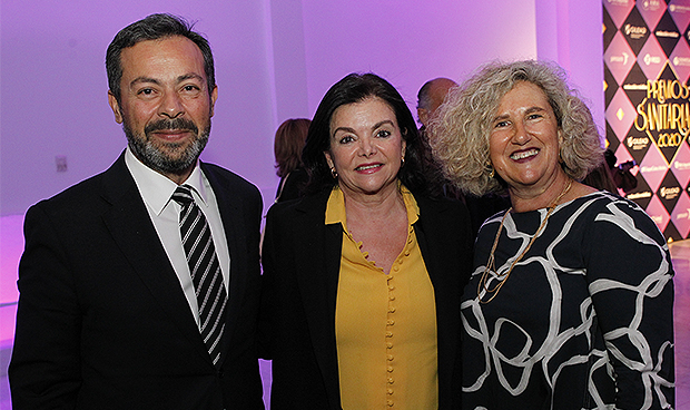 Pastor: la sanidad "tiene igualdad legal, pero le falta la igualdad real"