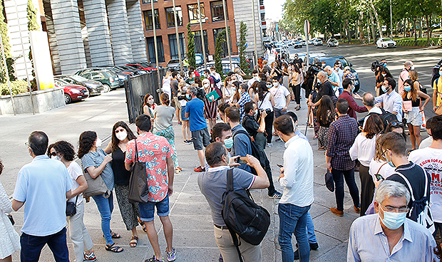 Elección MIR 2020: el Covid-19 no puede confinar los abrazos y la emoción