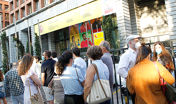 Elección MIR 2020: el Covid-19 no puede confinar los abrazos y la emoción