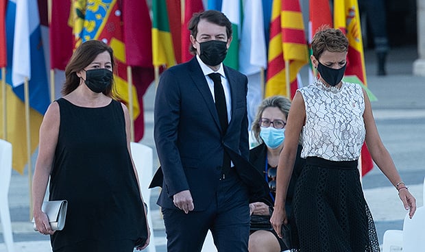 Felipe VI:"Debemos mucho a los sanitarios, han sostenido el pulso a España"