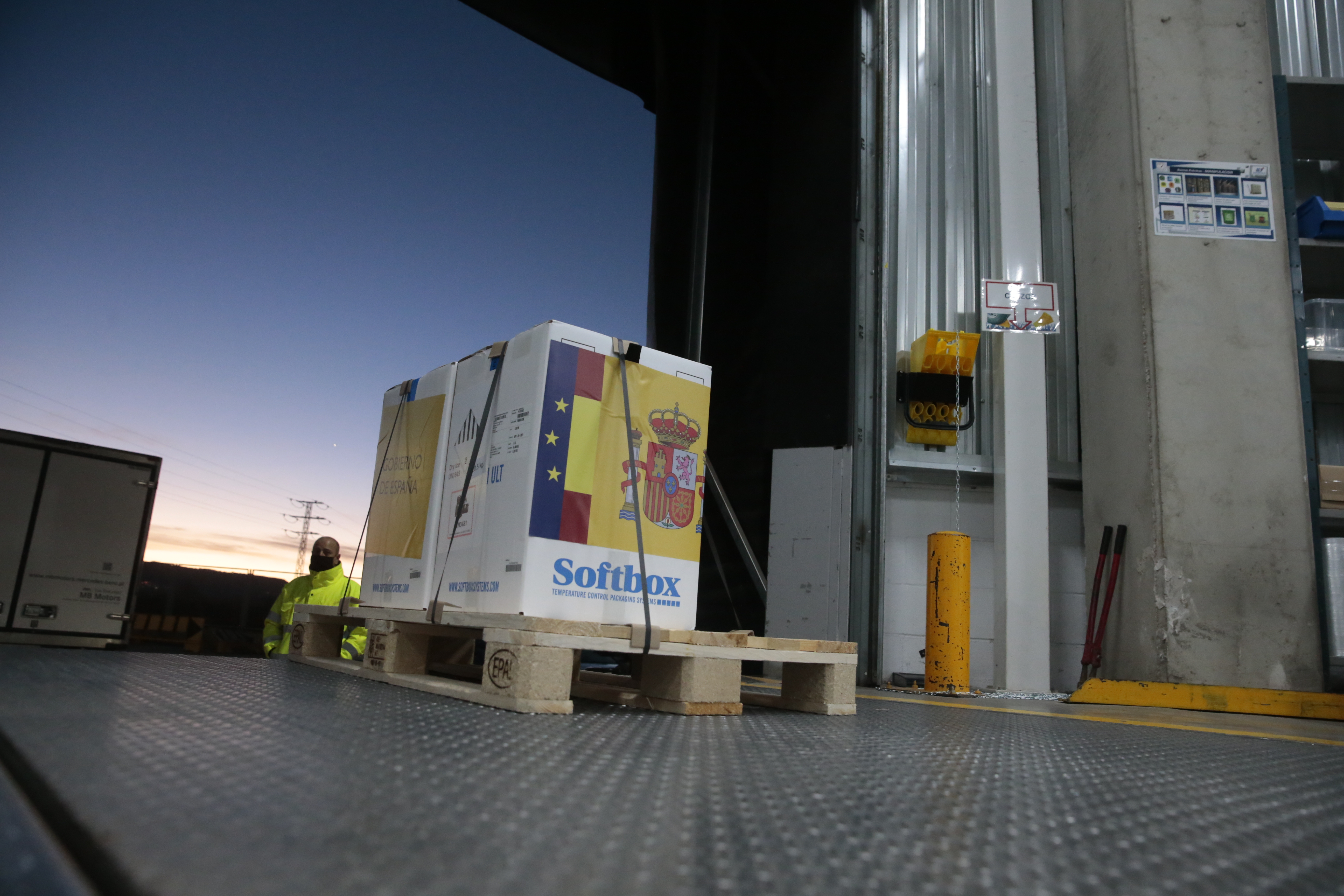 Llegan a España las primeras vacunas contra el Covid-19