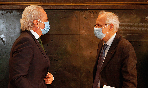 Covid | "La sanidad pública y la privada lloran a los mismos muertos"