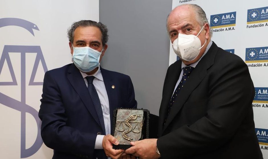 "El Derecho Sanitario reflexiona sobre normas que repercuten en la salud"