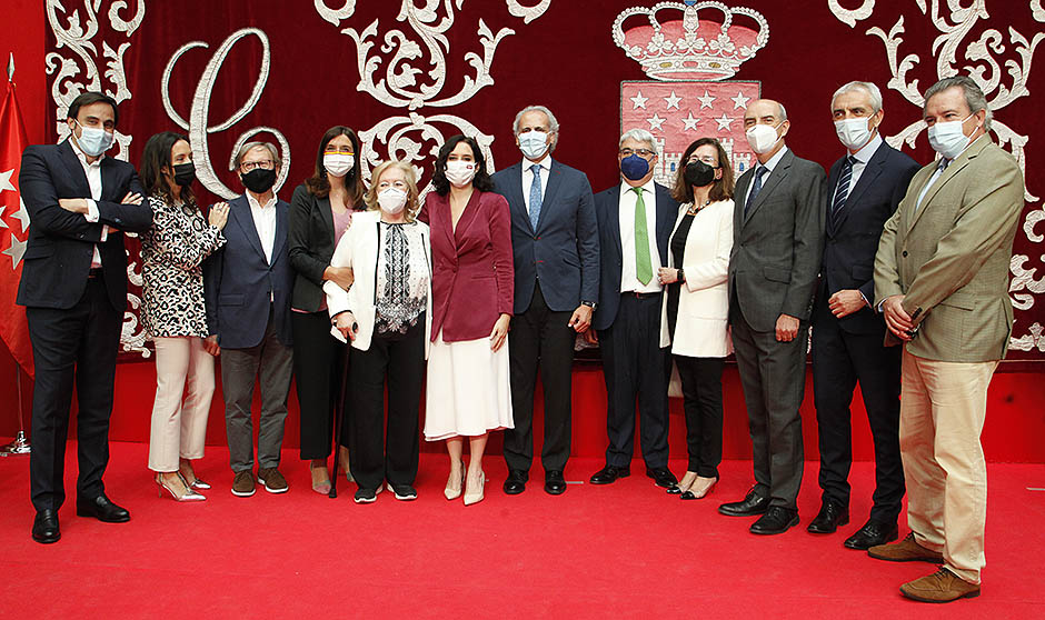 Ayuso, sobre Escudero: "Con su aplomo consolidaremos la sanidad madrileña"