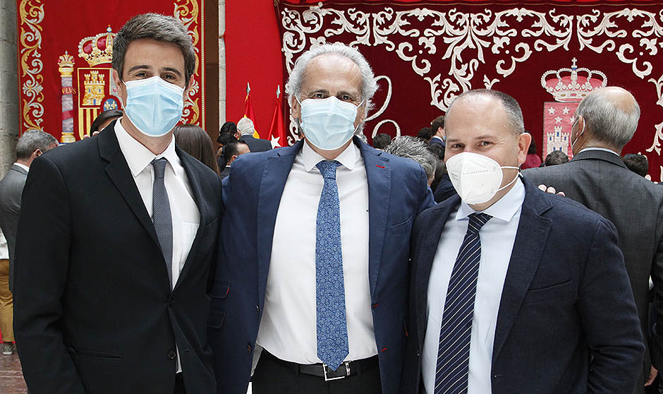 Ayuso, sobre Escudero: "Con su aplomo consolidaremos la sanidad madrileña"