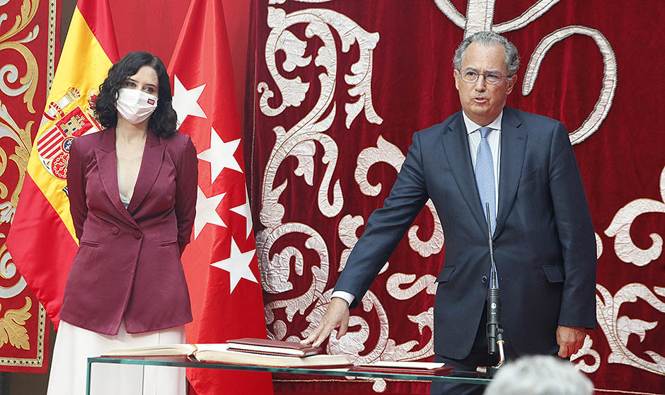 Ayuso, sobre Escudero: "Con su aplomo consolidaremos la sanidad madrileña"