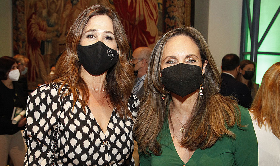 Darias: "Los farmacéuticos han sido ejemplo de dedicación frente al Covid"