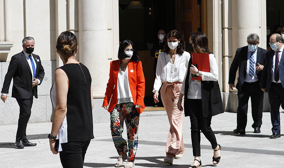 Las CCAA adelantan la segunda dosis de Astrazeneca por la variante Delta