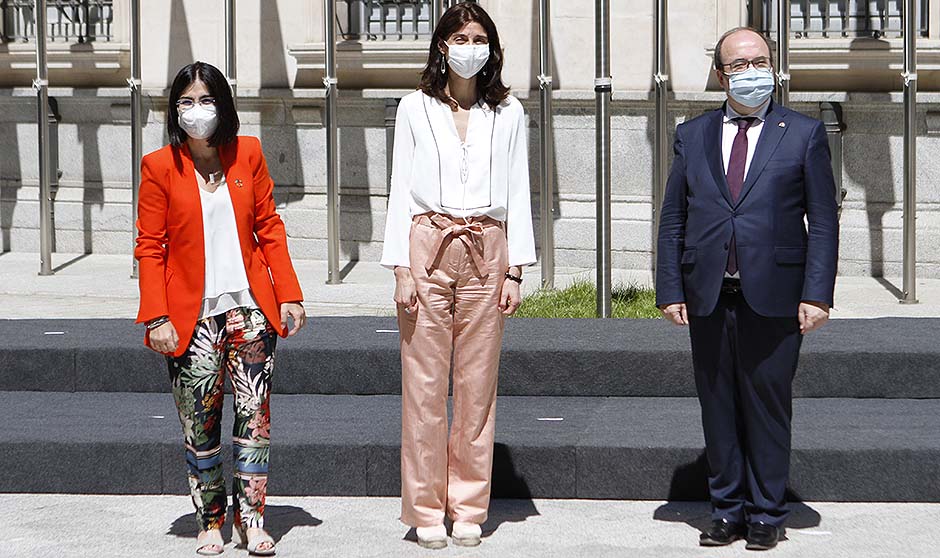 Las CCAA adelantan la segunda dosis de Astrazeneca por la variante Delta