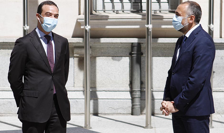 Las CCAA adelantan la segunda dosis de Astrazeneca por la variante Delta