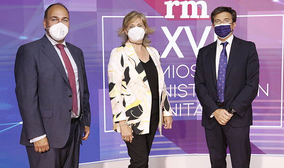 "El juramento hipocrático debe aplicarse también a los servidores públicos"