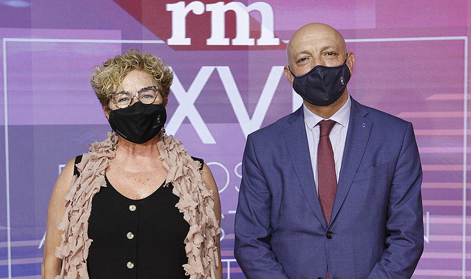 "El juramento hipocrático debe aplicarse también a los servidores públicos"