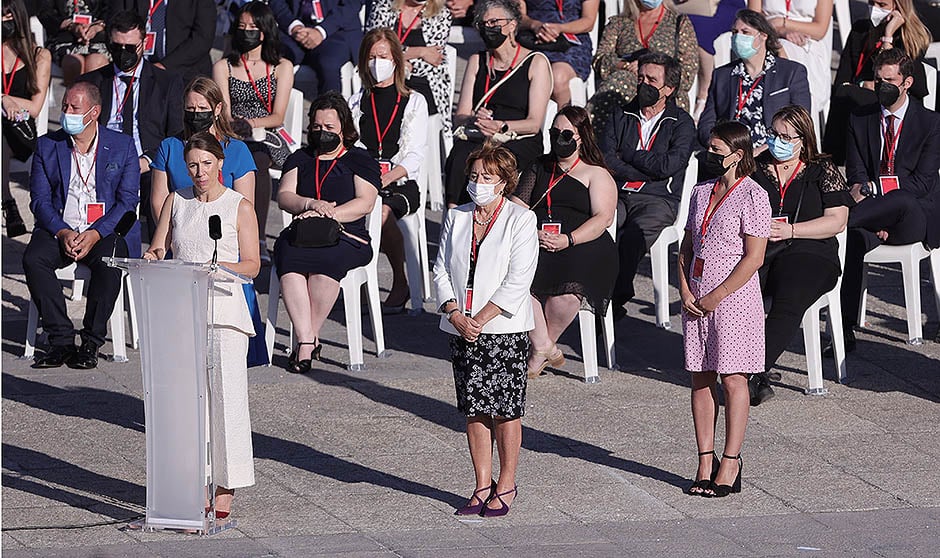 Felipe VI, a los sanitarios: "Entregasteis lo más preciado, la propia vida"