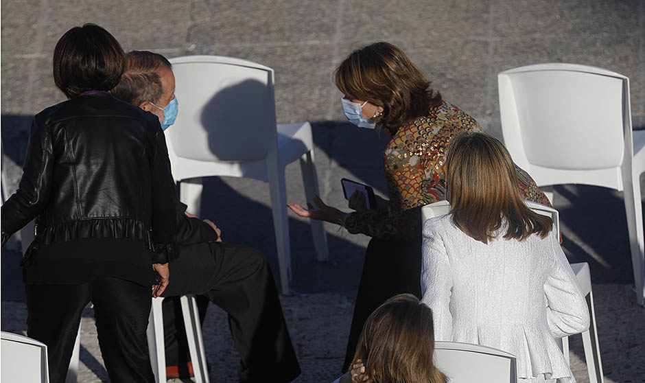 Felipe VI, a los sanitarios: "Entregasteis lo más preciado, la propia vida"