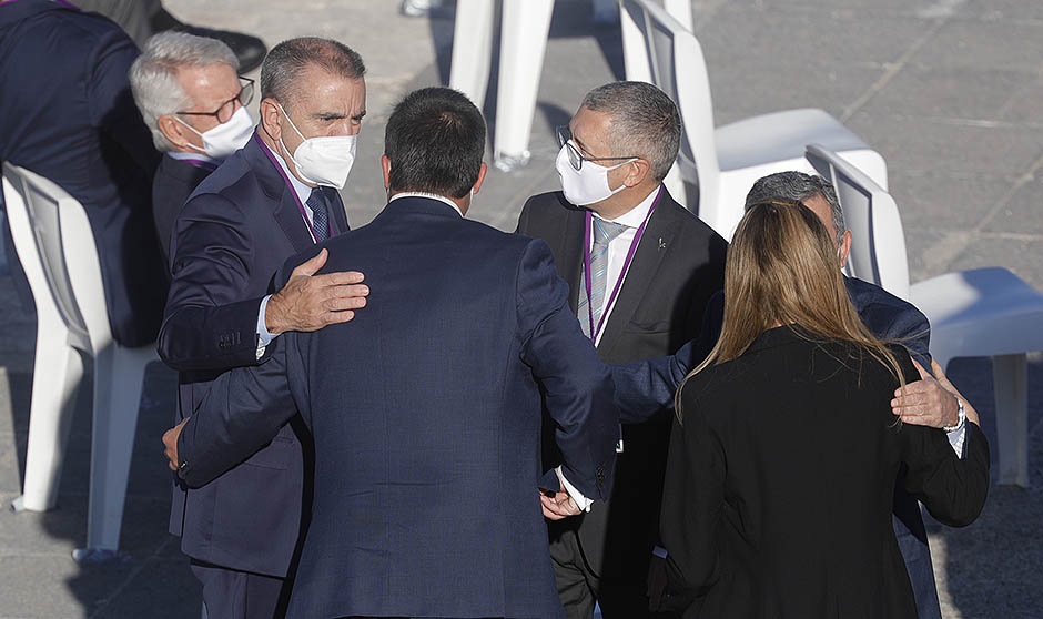 Felipe VI, a los sanitarios: "Entregasteis lo más preciado, la propia vida"