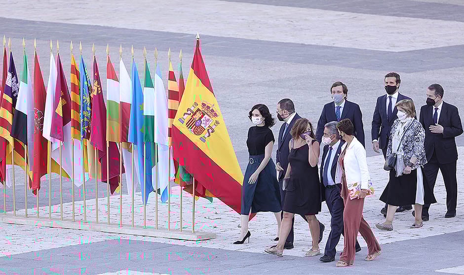 Felipe VI, a los sanitarios: "Entregasteis lo más preciado, la propia vida"